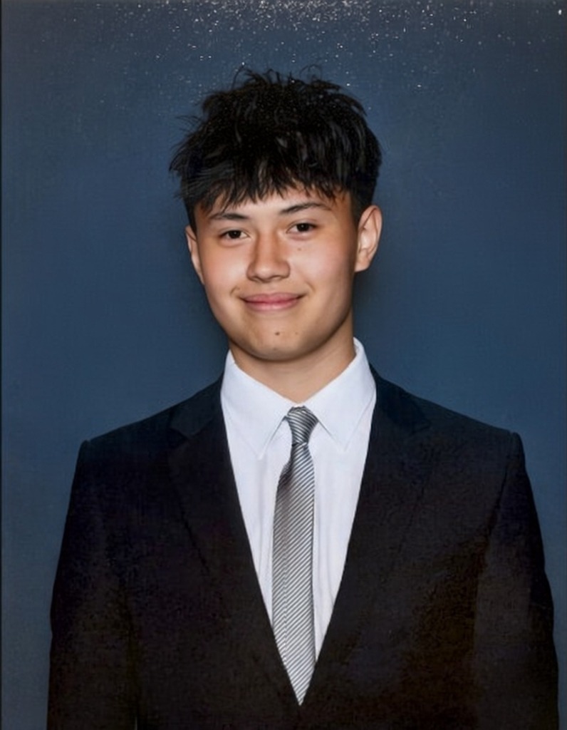 Portrait of a young Asian male tech lead, glasses, short straight dark hair, sharp focus, intelligent expression, black and white vector illustration, clean lines, professional corporate headshot, high contrast, serious expression, financial institution aesthetic.